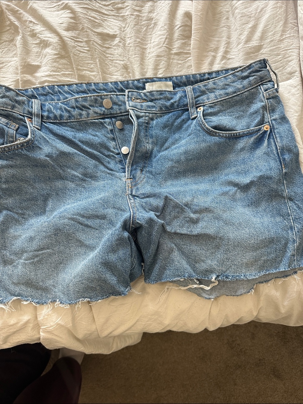 H&M High-Rise Denim Shorts in Light Blue